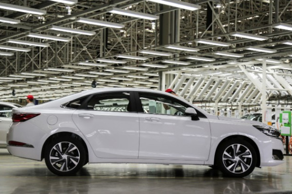 Седан среднего размера U7/EU7